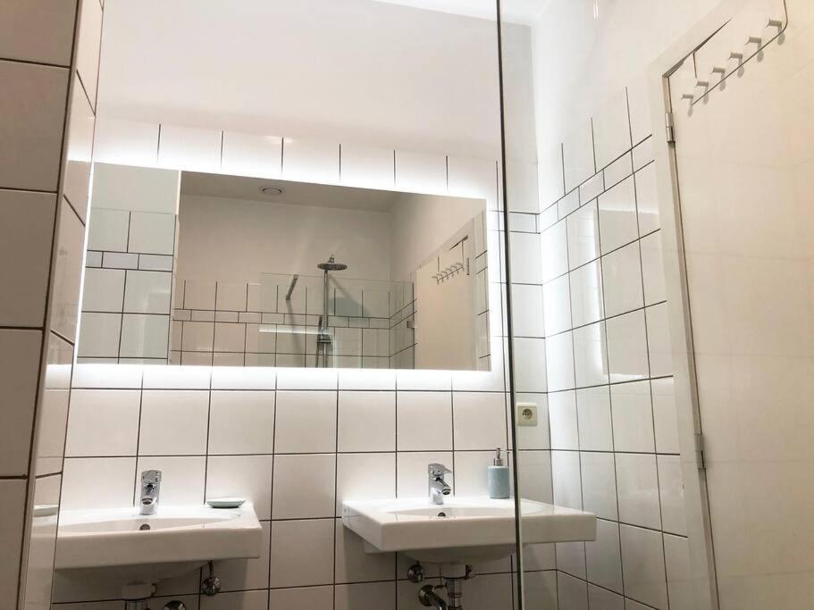 Heart Of Grand Place - Stunning 2Br Duplex Brussels Exterior photo